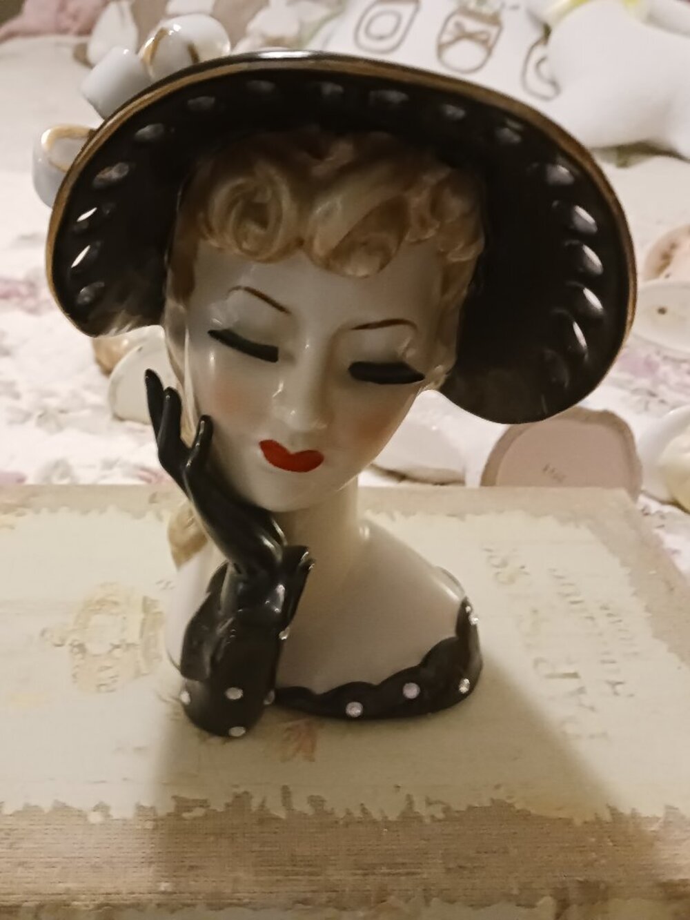 Beautiful Vintage Lady Head Vase
